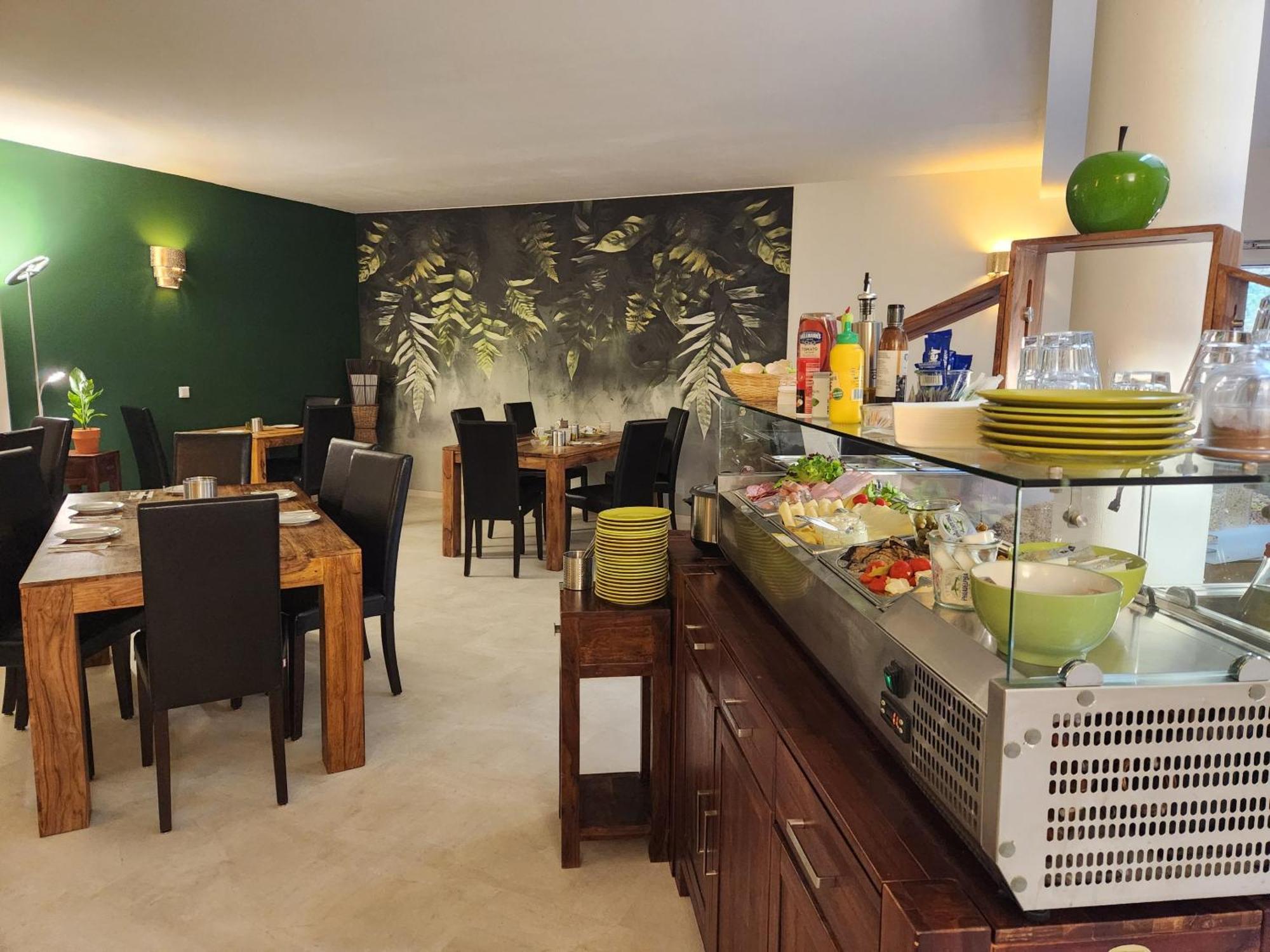 Park-Hotel Leimen Eksteriør billede